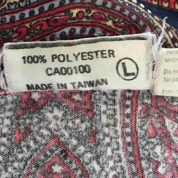 Vintage 1970s Paisley Top Blouse by TEMPTATION - Picture 11 of 13